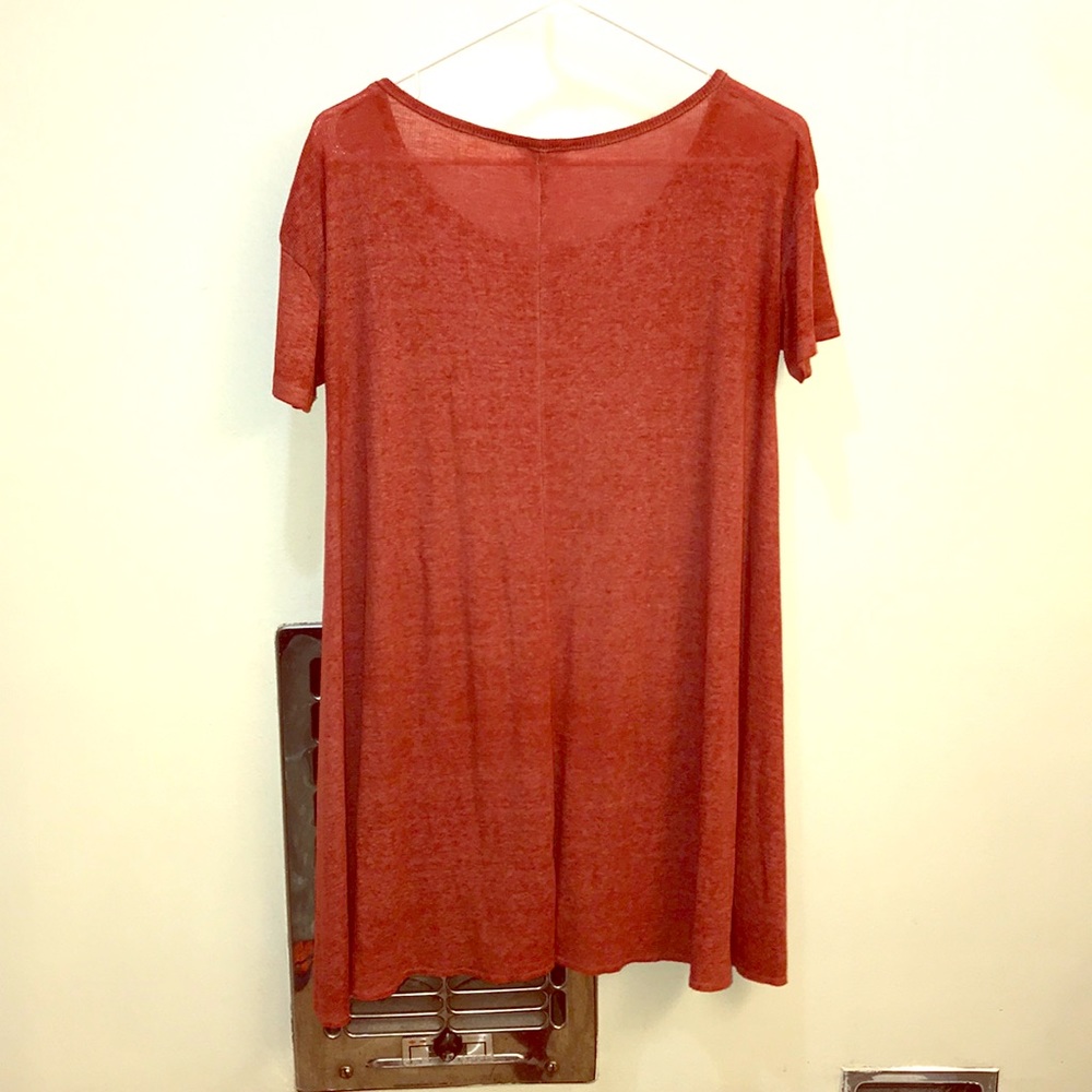 Sun & Shadow (Nodrstrom), high low tunic blouse - Picture 2 of 4